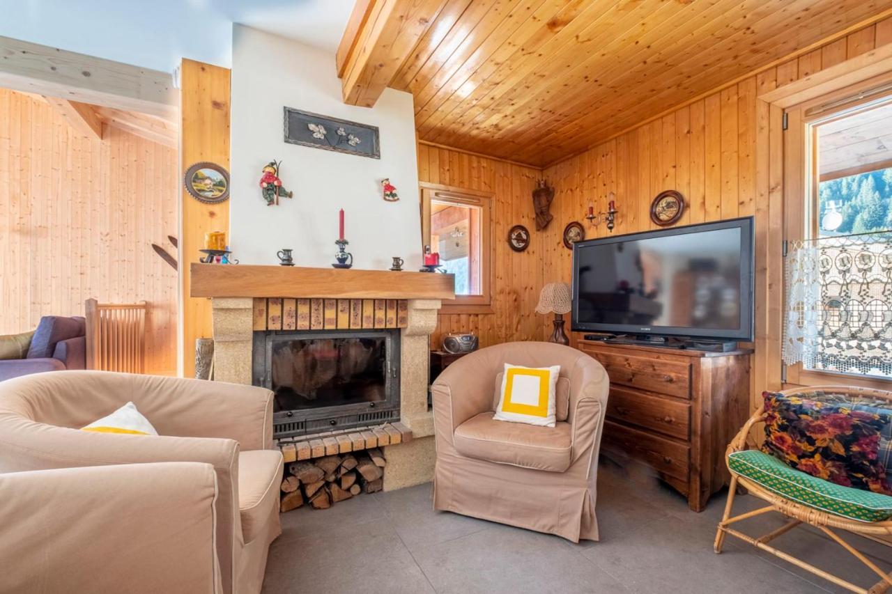 Family Cottage With Balcony In Chamonix Bagian luar foto