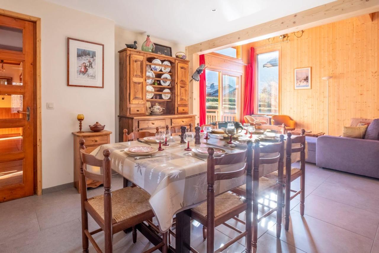 Family Cottage With Balcony In Chamonix Bagian luar foto