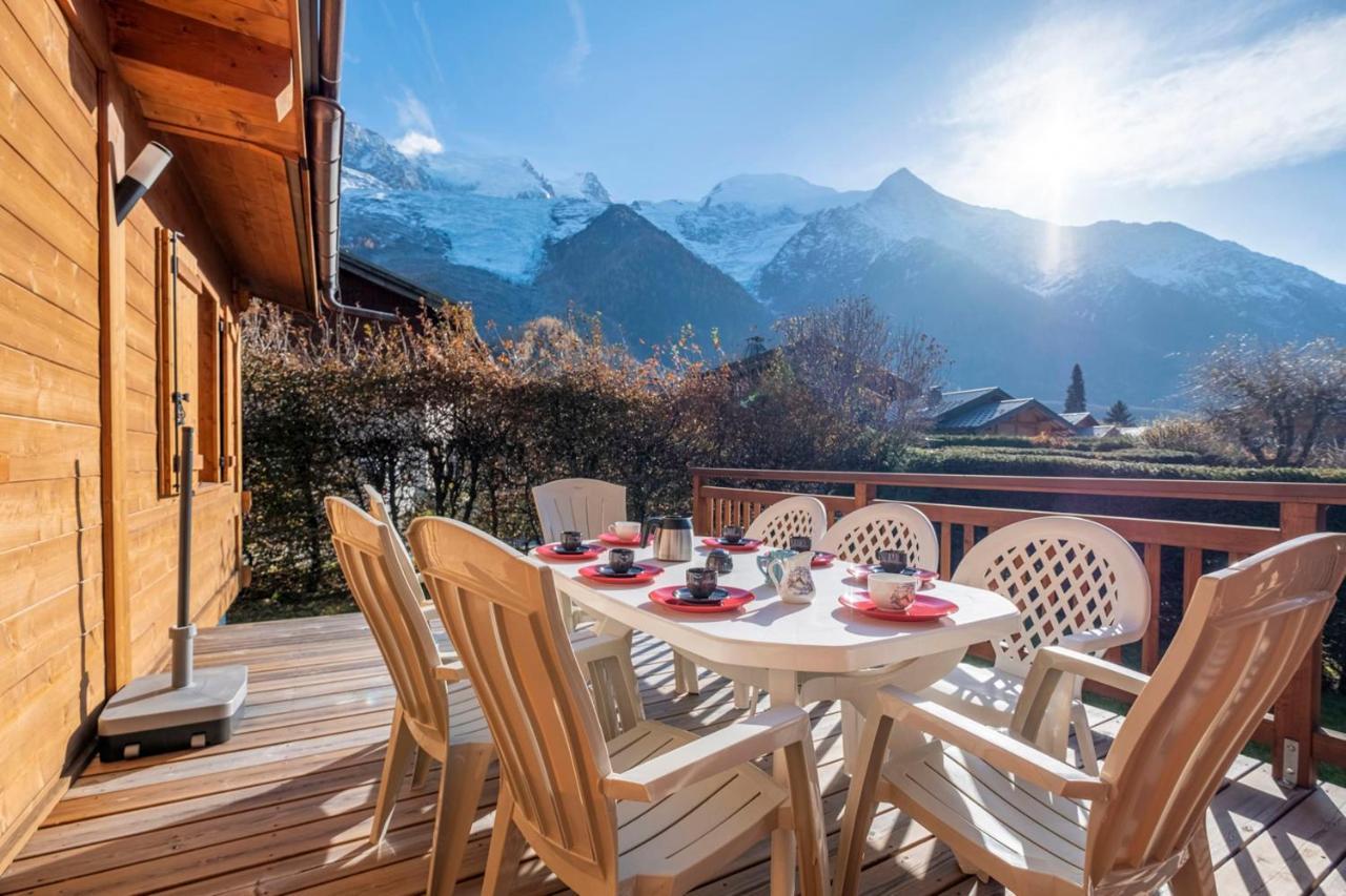 Family Cottage With Balcony In Chamonix Bagian luar foto