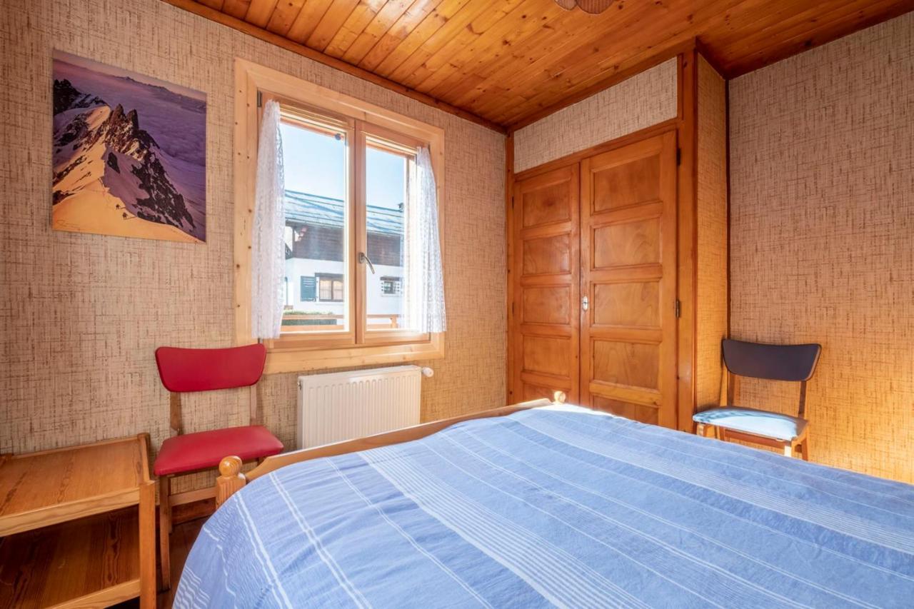 Family Cottage With Balcony In Chamonix Bagian luar foto