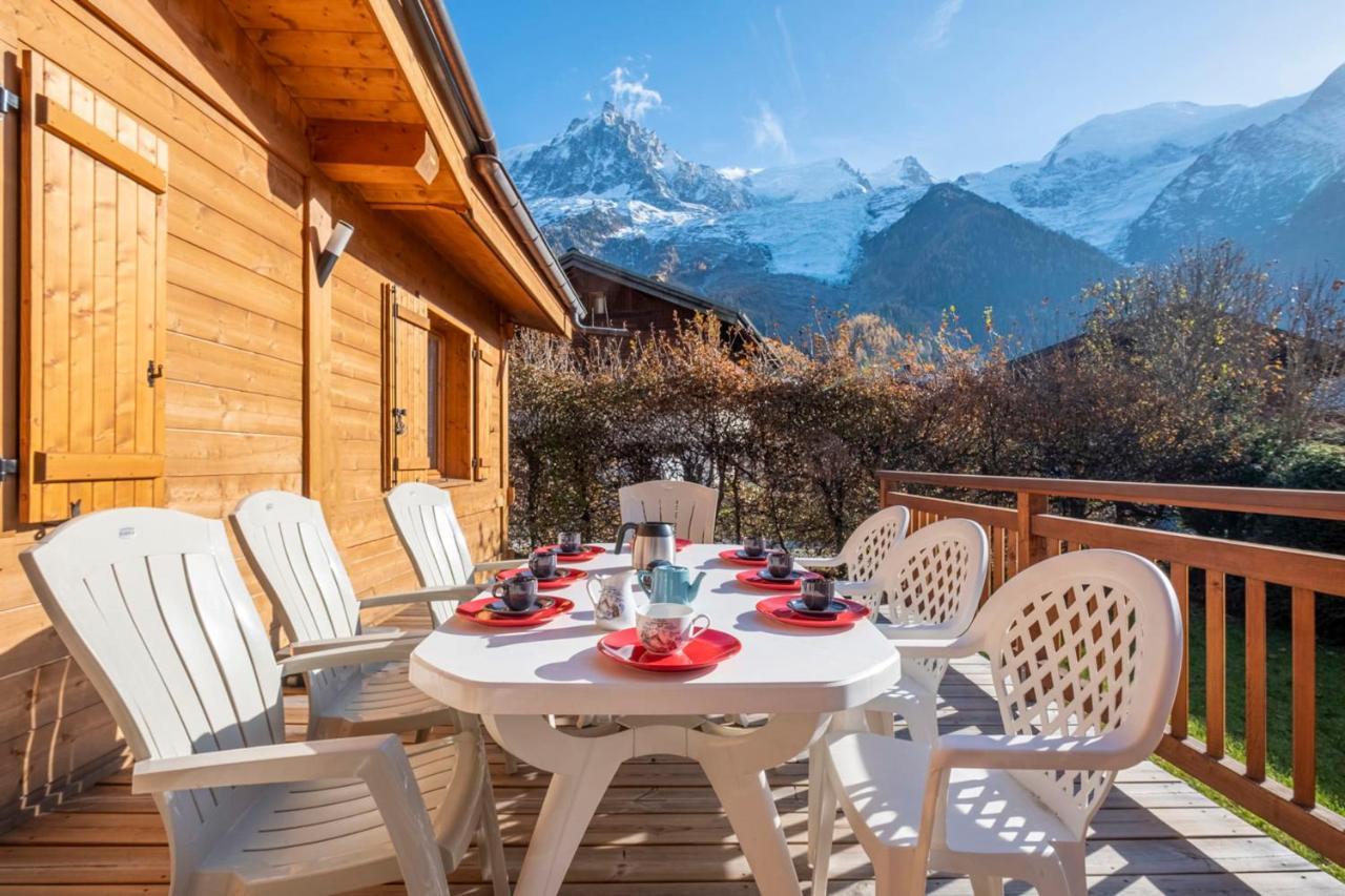 Family Cottage With Balcony In Chamonix Bagian luar foto