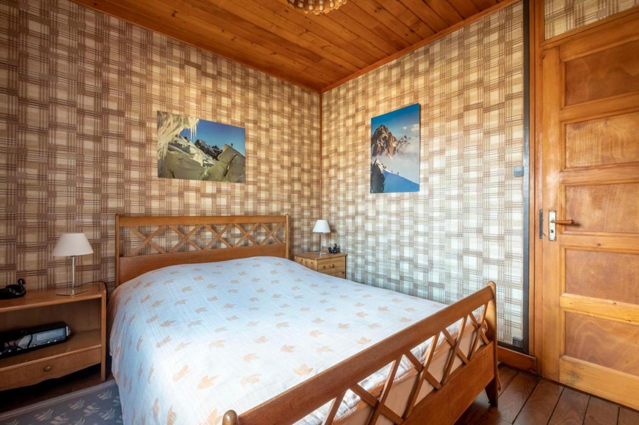 Family Cottage With Balcony In Chamonix Bagian luar foto